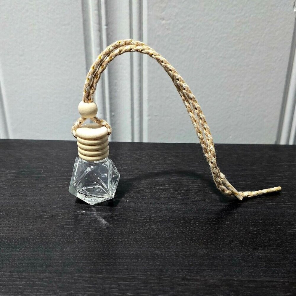 Hanging car oil diffuser- Pick your scent